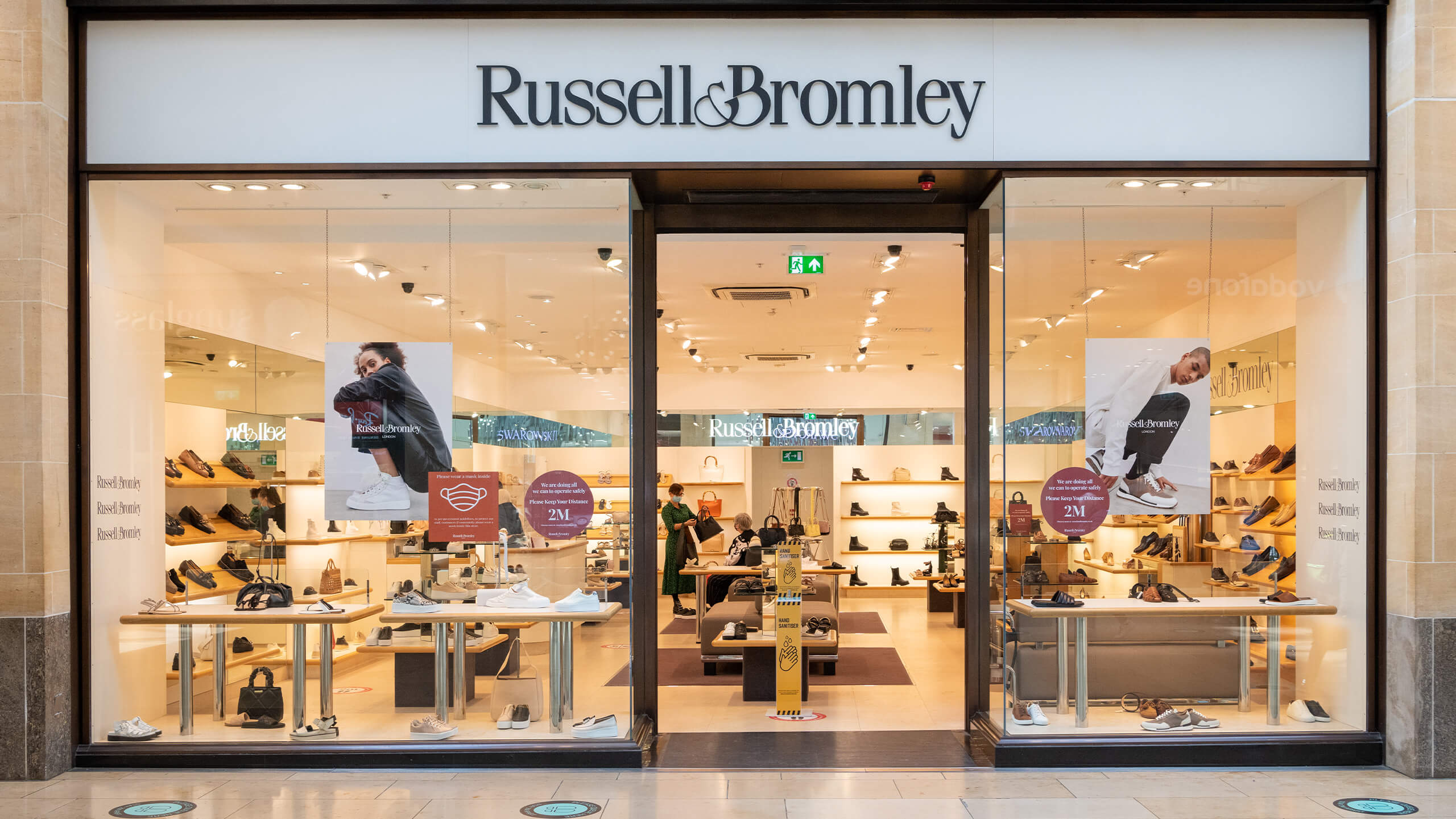 Russell & Bromley