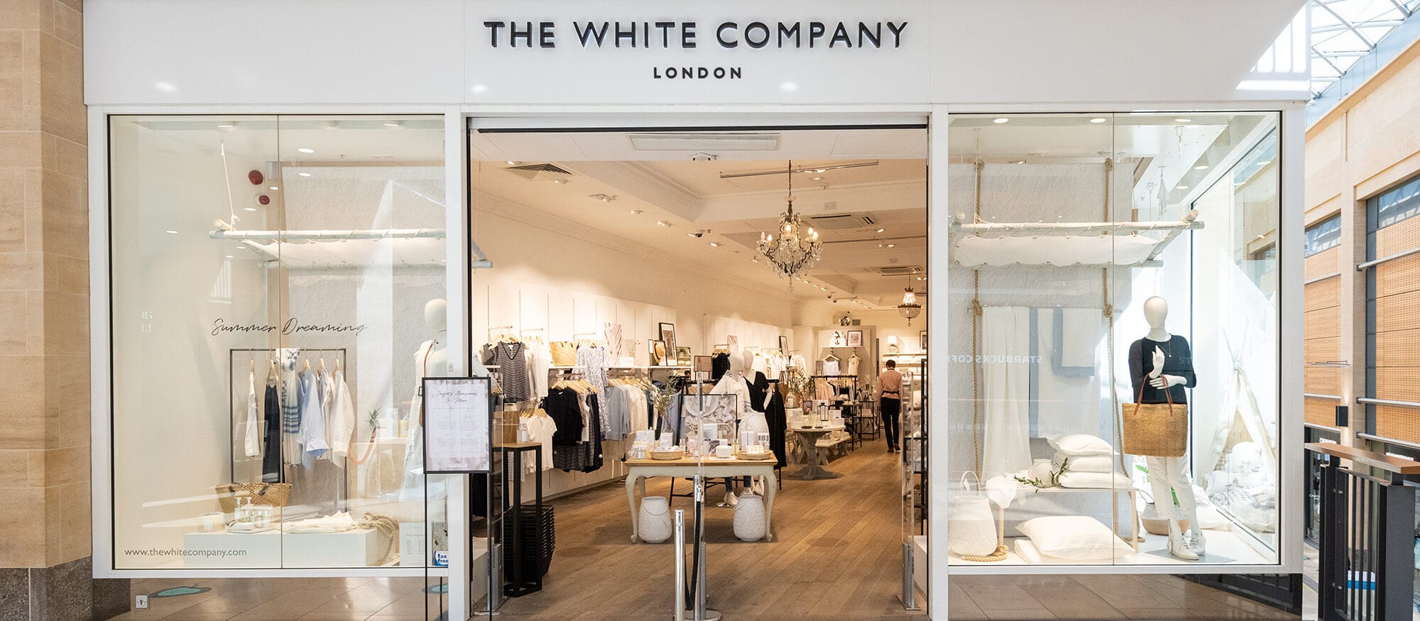 The White Company Grand Arcade
