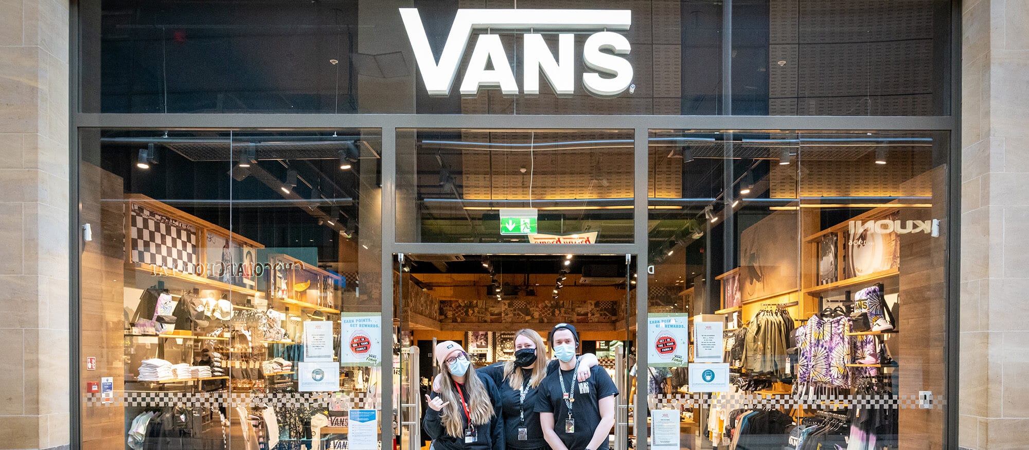 vans store