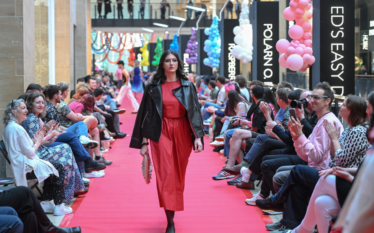 Rainbow Runway 2025 Mango