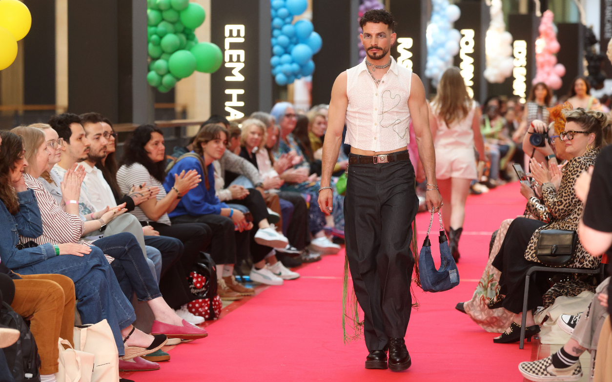 Rainbow Runway 2025 RetroGusto